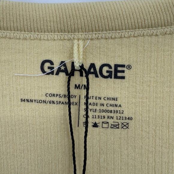 GARAGE Long Sleeve Ribbed Plunge Neck Crop Top Women’s Shirt Size Medium Butter - Picture 4 of 9